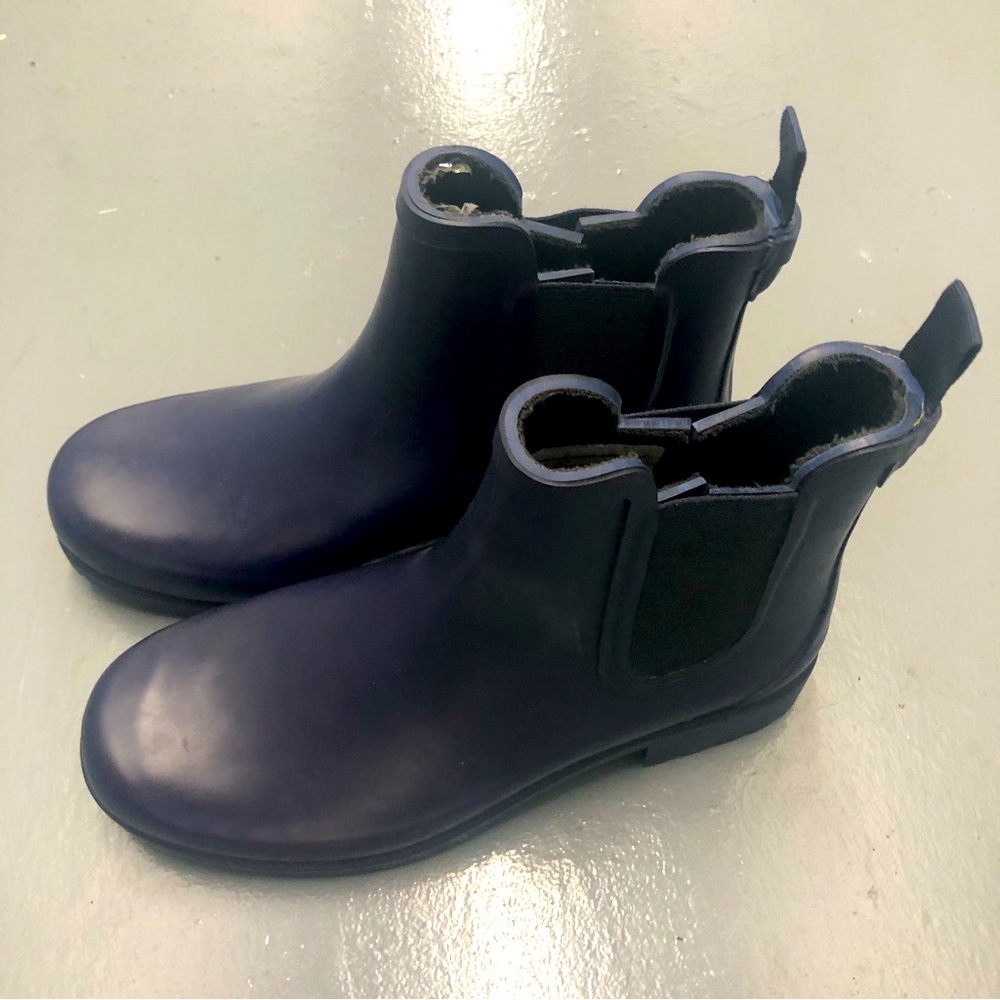 Alpine Design Mid Rubber Rain Boots Size 7. Blue. Pre Owned